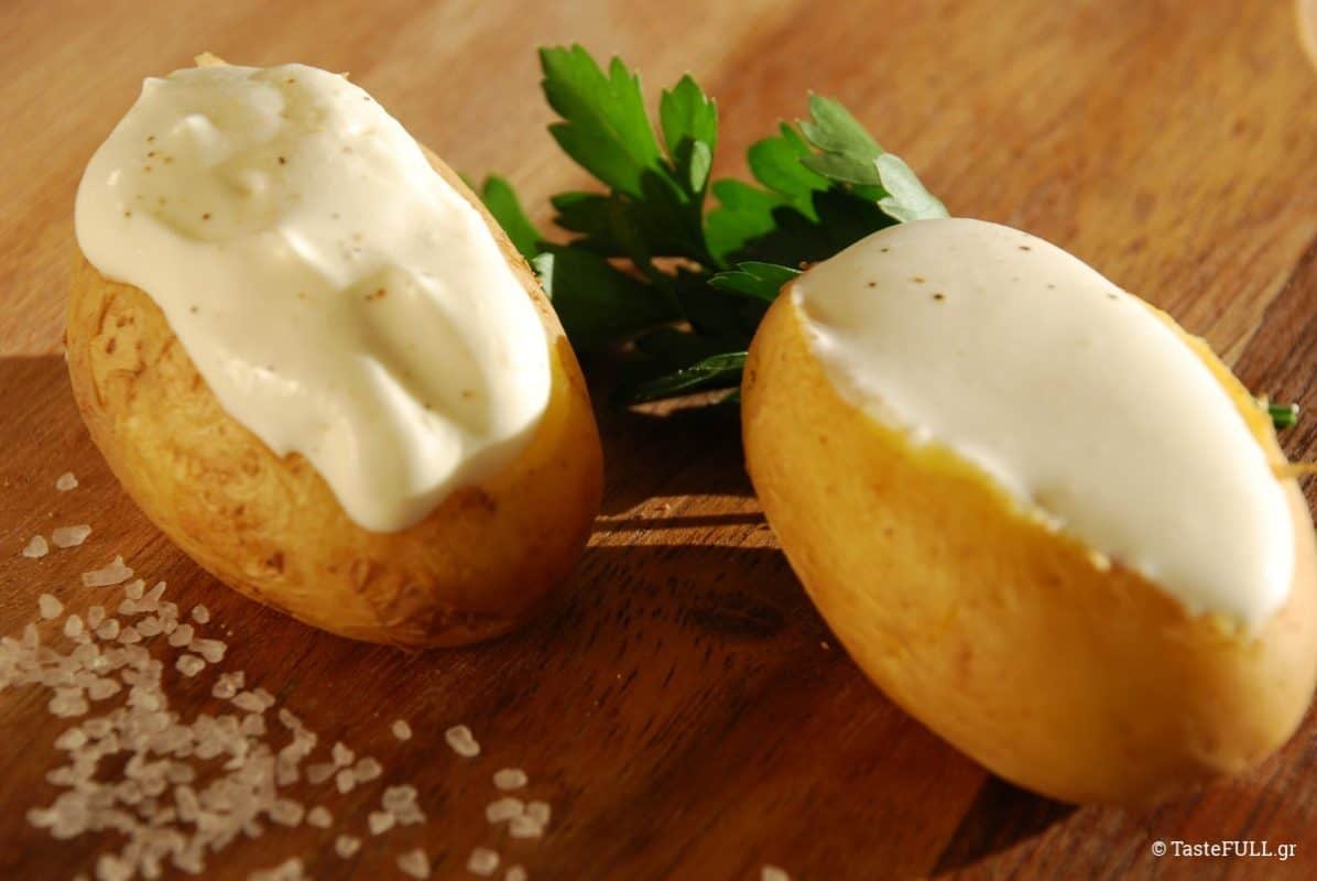 Creme fraiche, Sour cream