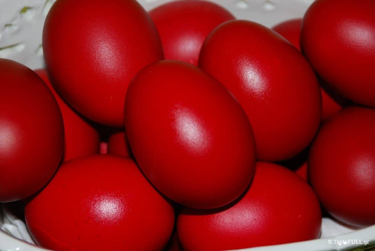 Τα αυγά της Μεγάλης Πέμπτης - τα κόκκινα