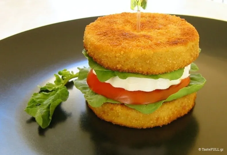 Μελιτζάνες πανέ, burger ή σάντουϊτς
